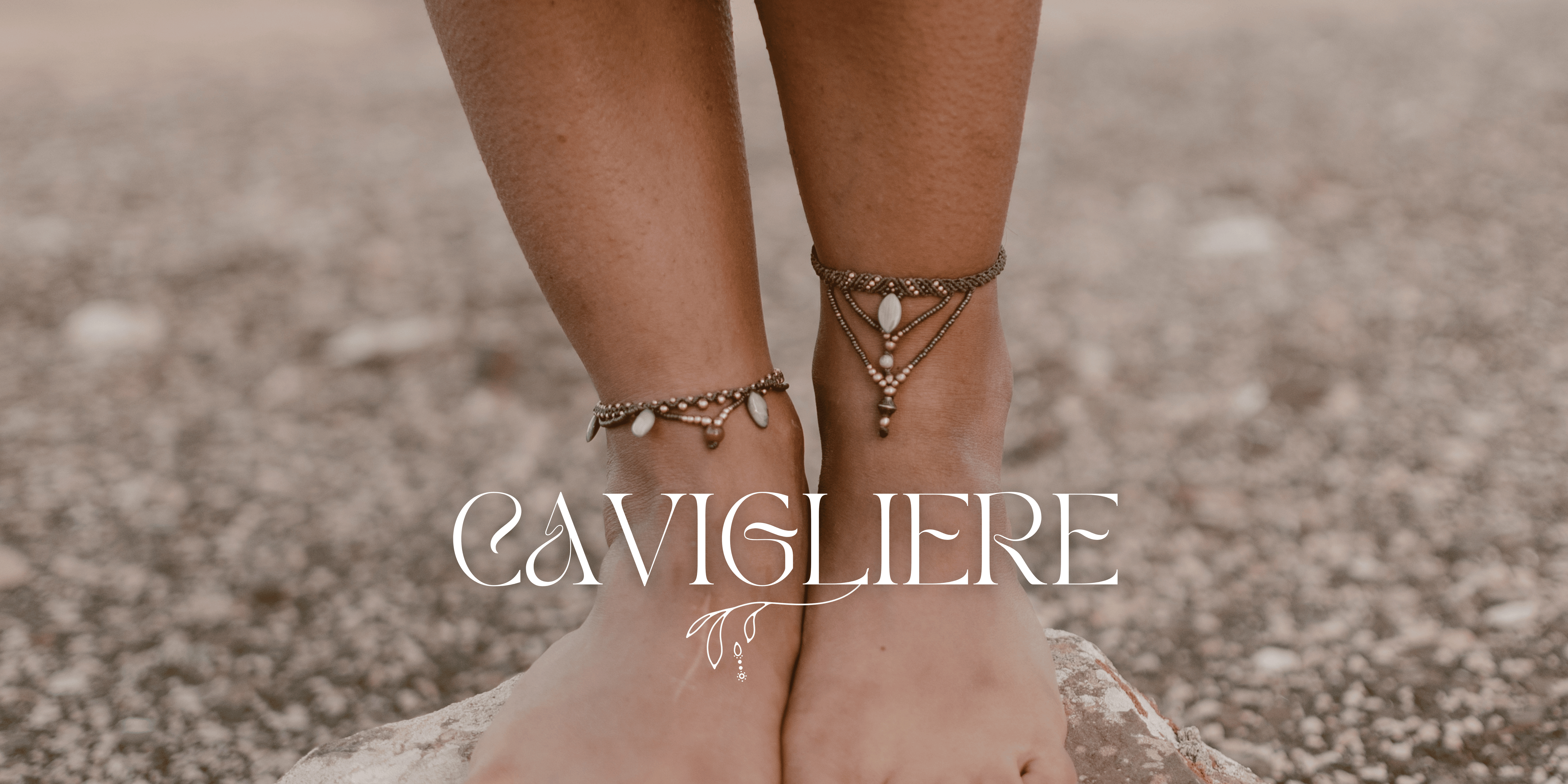 •Cavigliere•