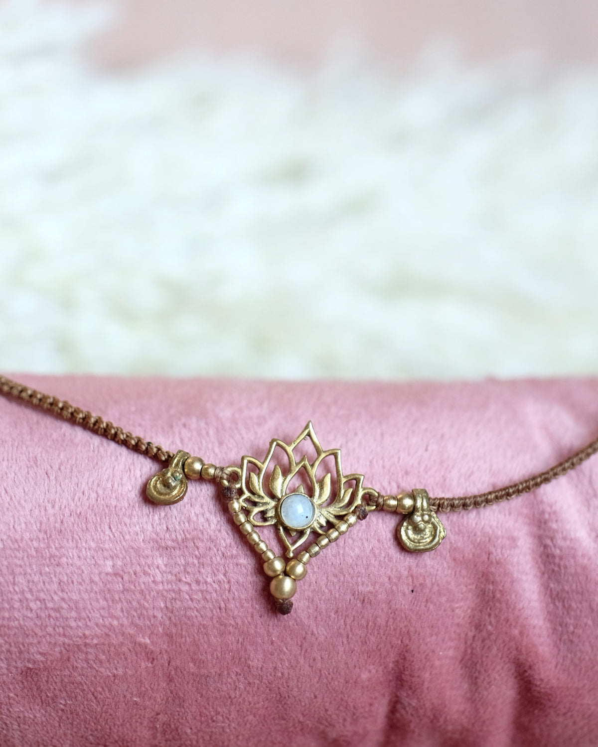 • Collana Lotus •