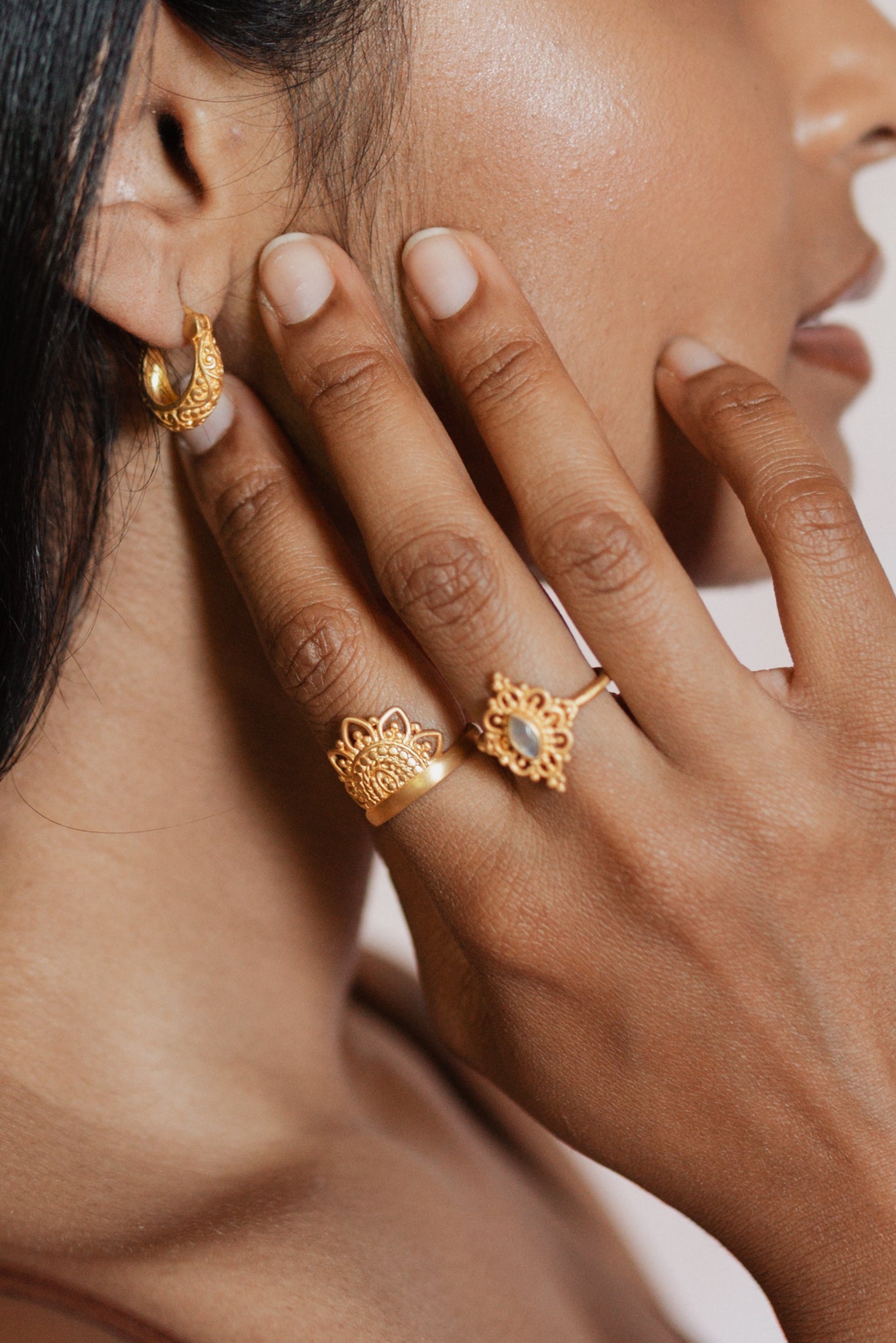 Tiarè Hoops